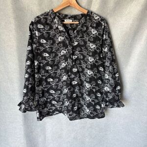 Anthropologie Kindred Cotton Embroidered Floral Henley Popover Size L Top Boho